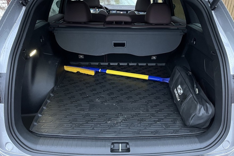 5 причин покупать и не покупать Geely Monjaro