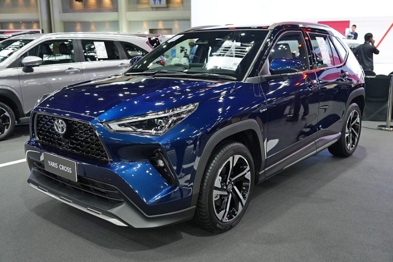 «Другой» кроссовер Toyota Yaris Cross получил новую спецверсию Nightshade