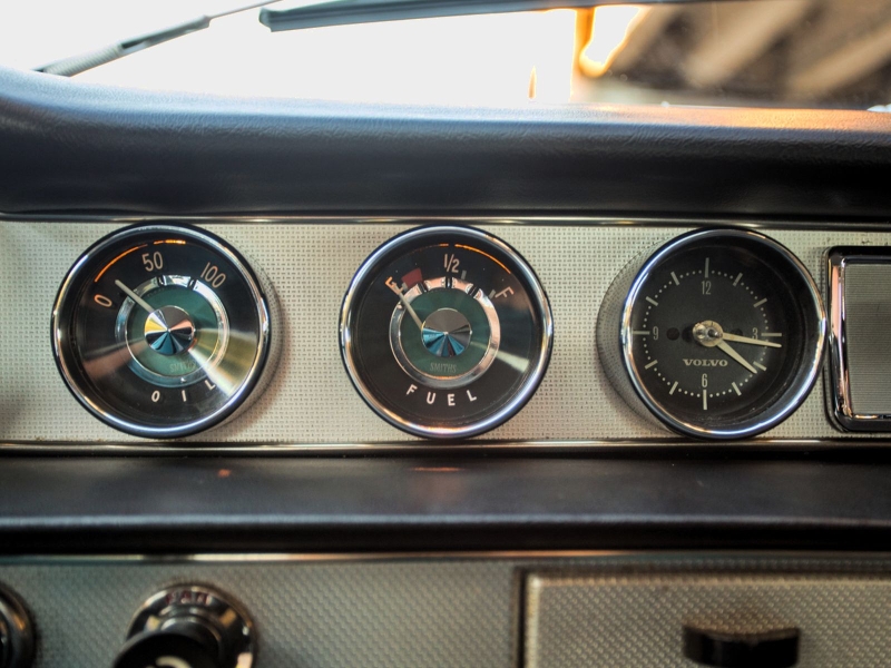 Сладкая ложь и горькая правда: почему врет и как починить указатель уровня топлива