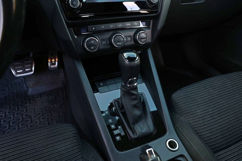 Skoda Octavia A7 с пробегом: больше не страшные DSG и прекрасные моторы ЕА211