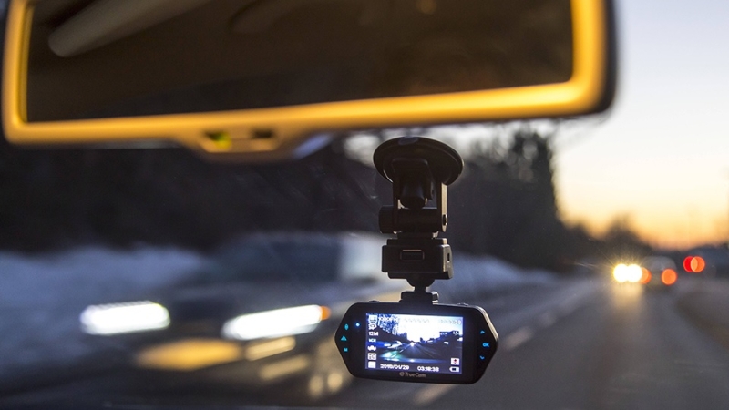 Автомобильные видеорегистраторы — виды и советы по выбору