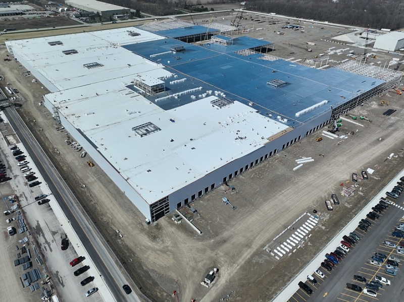 Ford откладывает запуски новых электромобилей и возвращается к гибридам