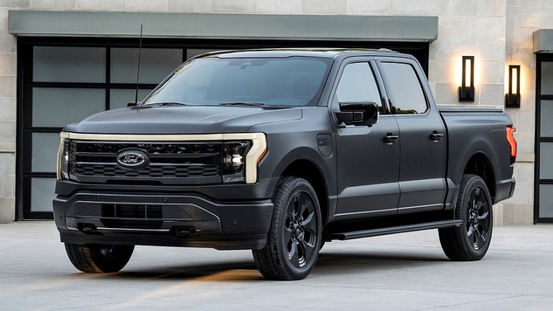 Ford откладывает запуски новых электромобилей и возвращается к гибридам