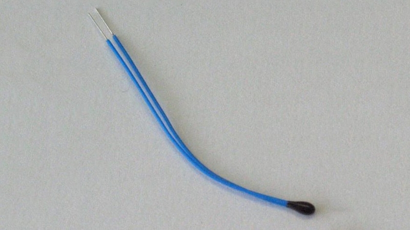 Горячая штучка: что такое датчик температуры отработавших газов и зачем он нужен