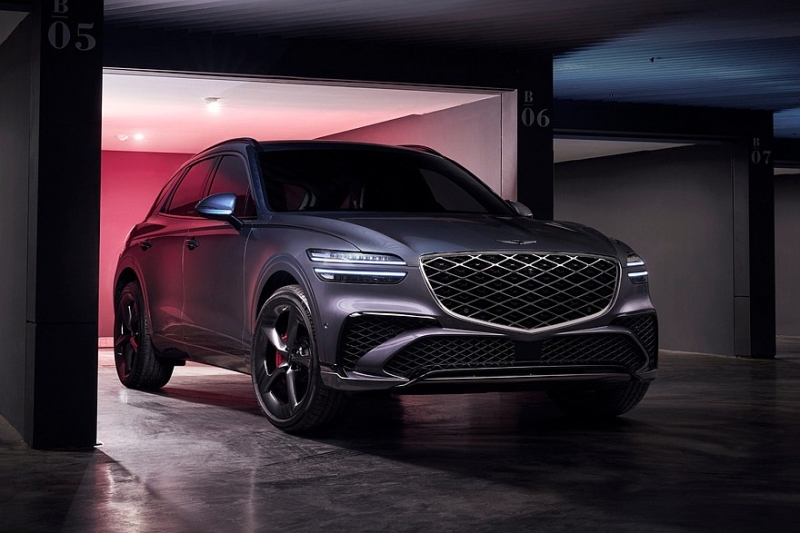 Кроссовер Genesis GV70 после рестайлинга изменился внутри заметнее, чем снаружи