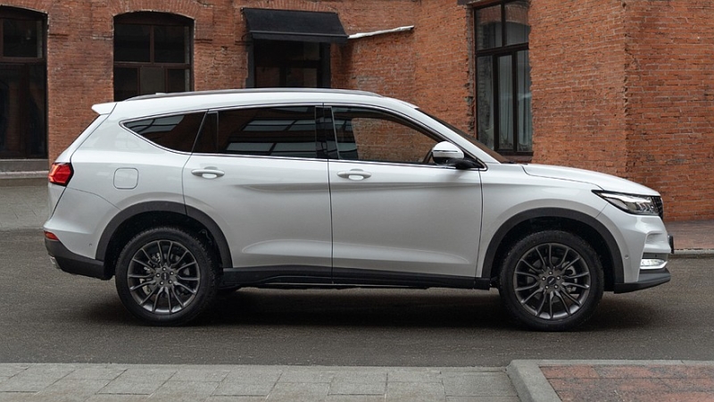 Кроссоверы Dongfeng ix5 и ix7 обзавелись российскими ценниками