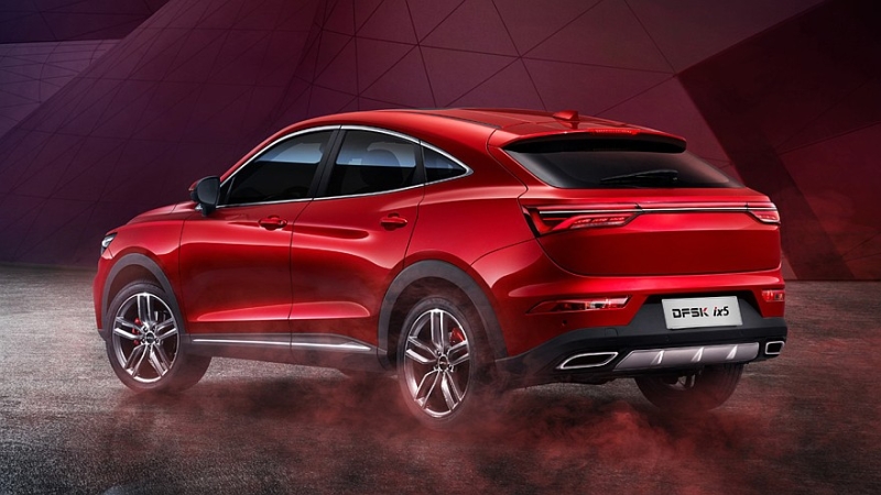 Кроссоверы Dongfeng ix5 и ix7 обзавелись российскими ценниками