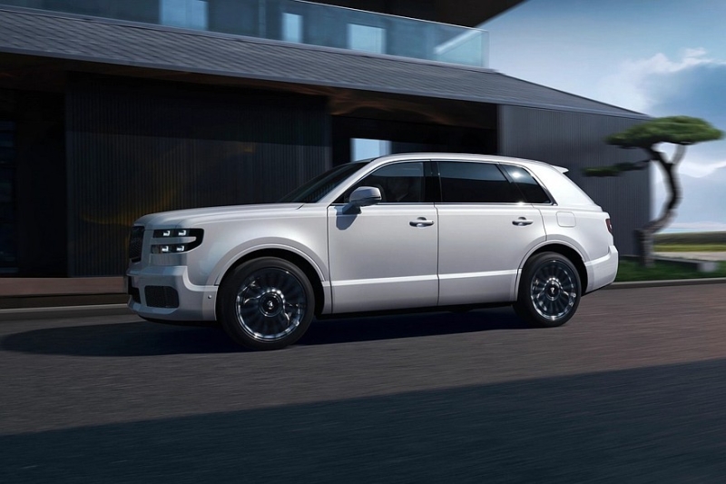 Леворульный кроссовер Toyota Century: новые официальные изображения и подробности