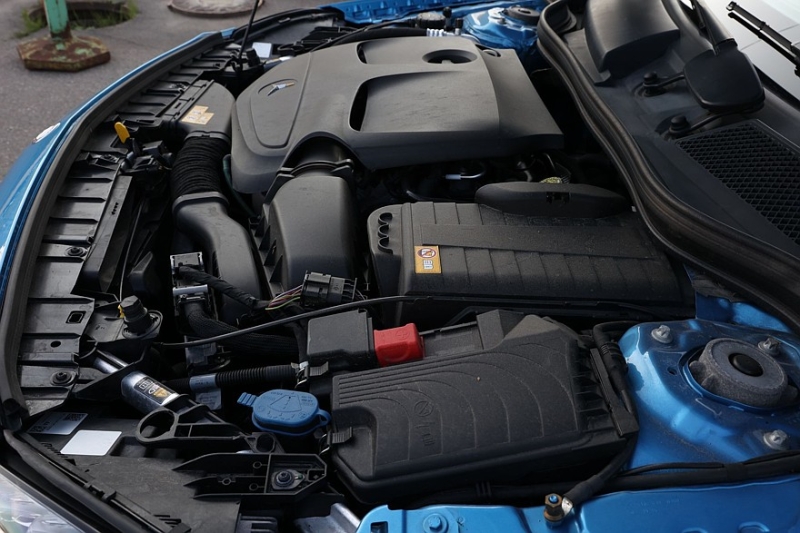 Mercedes-Benz GLA I (X156) с пробегом: коварный мехатроник и треск за сто тысяч рублей