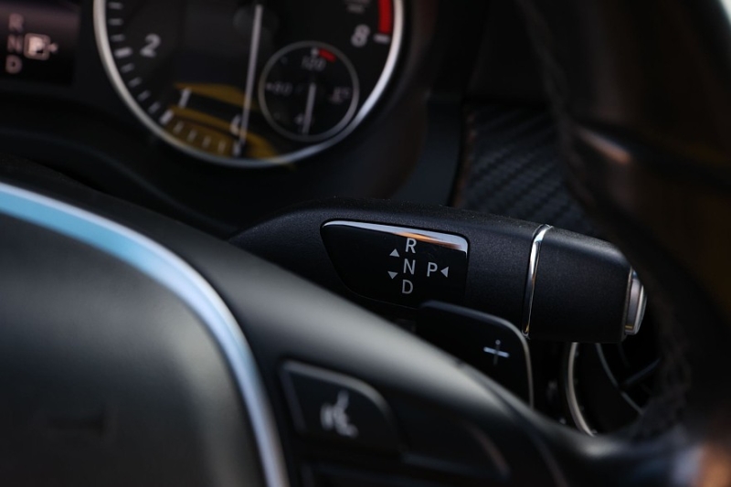 Mercedes-Benz GLA I (X156) с пробегом: коварный мехатроник и треск за сто тысяч рублей