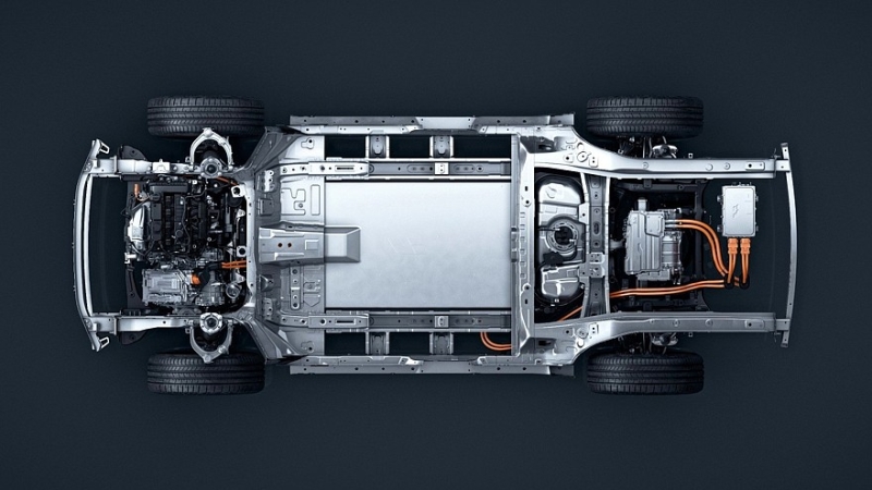 Младший кроссовер Li L6 выходит на рынок и стоит дешевле, чем ожидалось