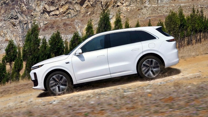 Младший кроссовер Li L6 выходит на рынок и стоит дешевле, чем ожидалось