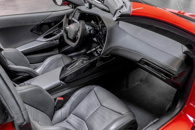 Новый Rezvani Beast: карбоновый кузов, 1000-сильный V8, броня и шпионские штучки