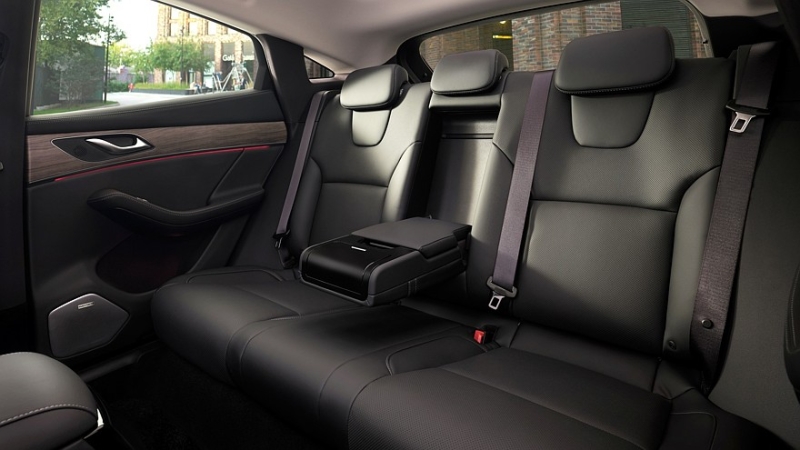 Объявлена цена электрического кроссовера Evolute i-Jet российской сборки