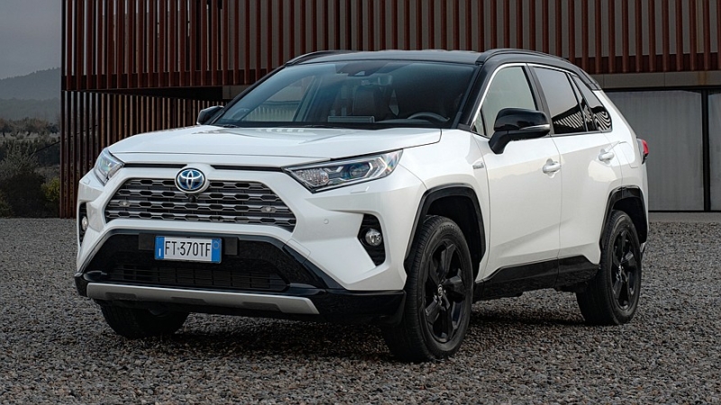 Обновлённый Toyota RAV4: первые изображения
