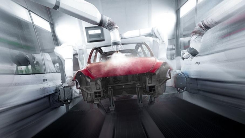 Посмотрите на производство электромобилей Tesla в Берлине глазами дрона